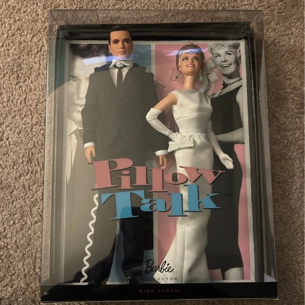 Pillow Talk Barbie Set